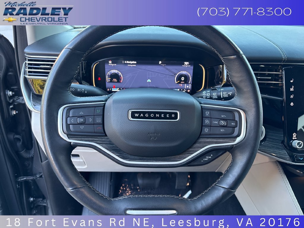 Used 2022 Jeep Wagoneer Series III w/ Premium Group I AWD/4WD image 16