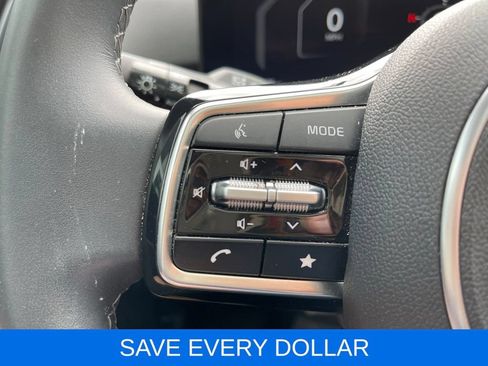Used 2025 Kia Sorento SX FWD image 19