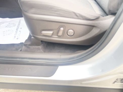 Used 2020 Hyundai Santa Fe SEL w/ Convenience Package image 13