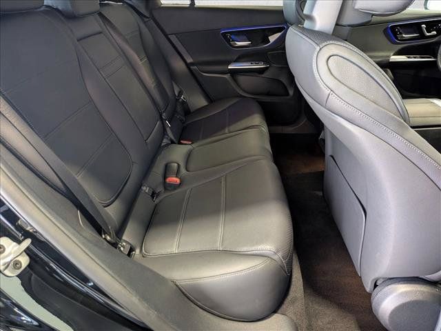 Used 2026 Mercedes-Benz GLC 300 image 19