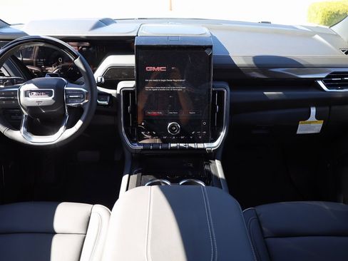 New 2026 GMC Yukon XL Elevation image 18