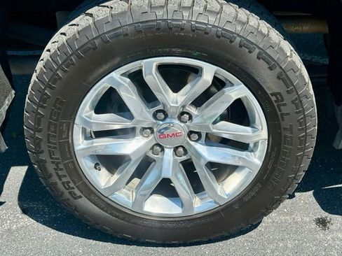 Used 2021 GMC Sierra 1500 SLT w/ SLT Premium Plus Package AWD/4WD image 30