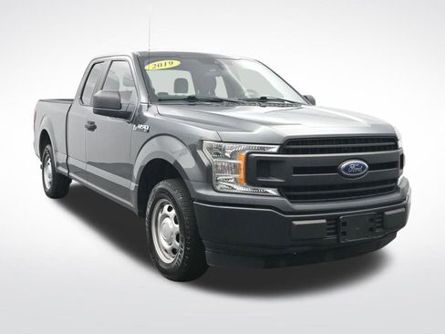 Used 2019 Ford F150 XL image 3