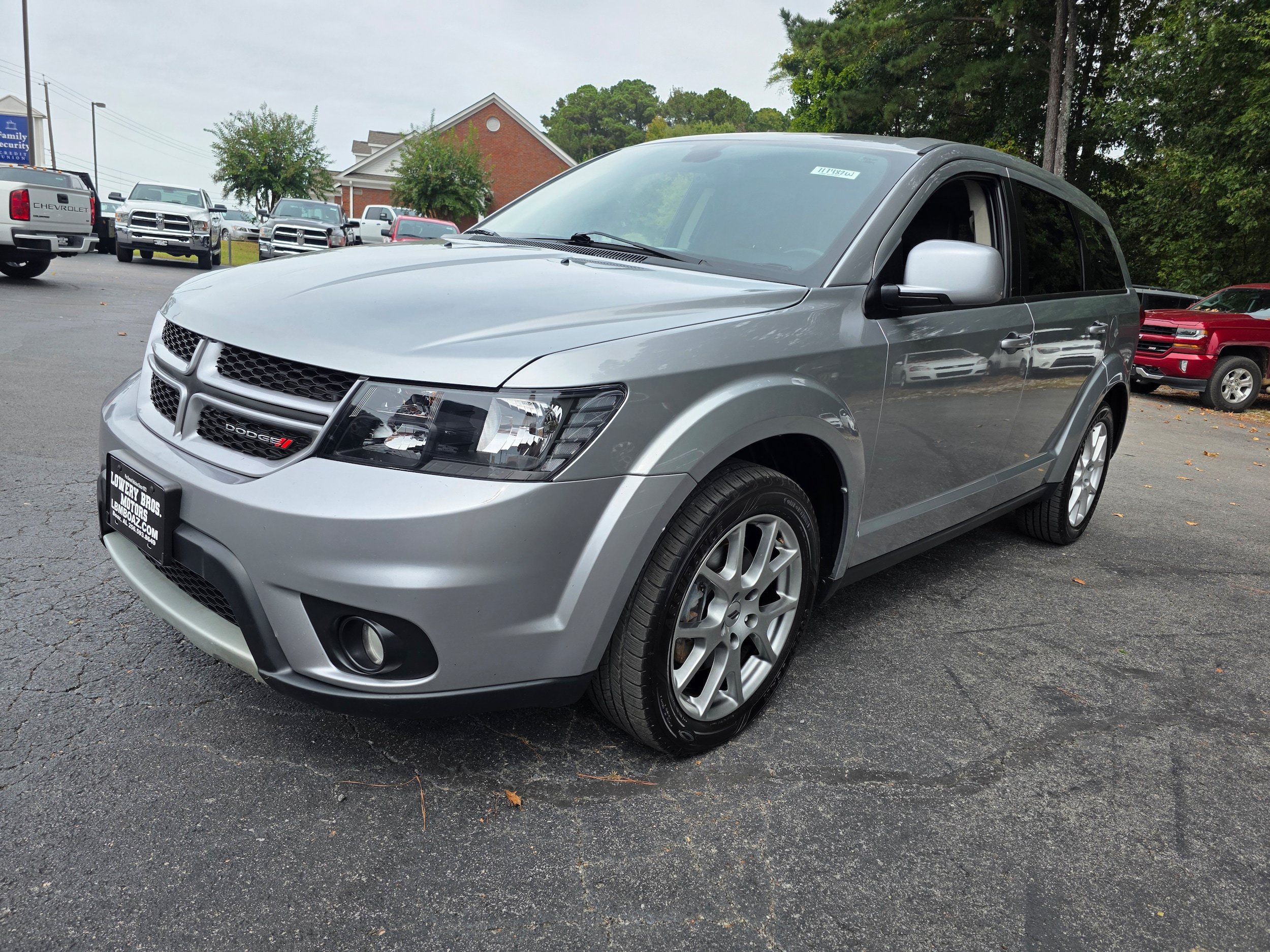 Used 2019 Dodge Journey GT FWD image 1