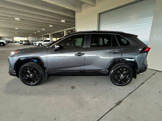 Used 2025 Toyota RAV4 XSE AWD/4WD video 2