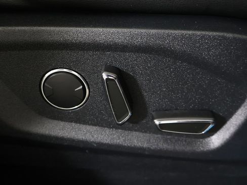 Used 2016 Ford Edge Titanium w/ Equipment Group 302A image 37