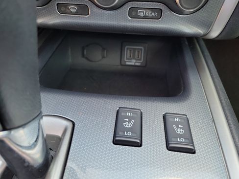 Used 2018 Nissan Pathfinder SL image 14