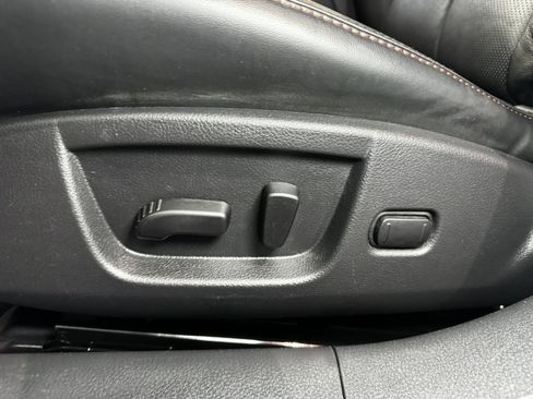 Used 2014 Nissan Maxima 3.5 SV w/ Premium Package FWD image 11