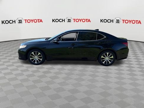 Used 2017 Acura TLX FWD image 4