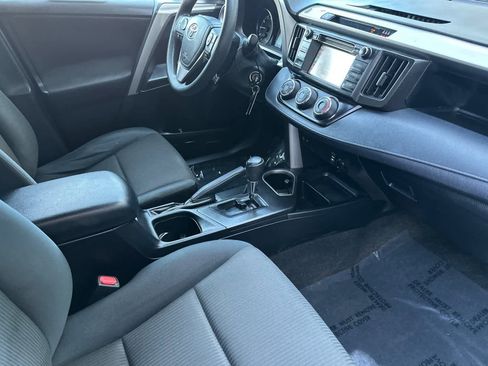 Used 2018 Toyota RAV4 LE w/ All Weather Liner Package image 17