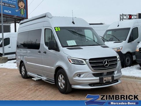 Used 2021 Mercedes-Benz Sprinter 2500 image 1
