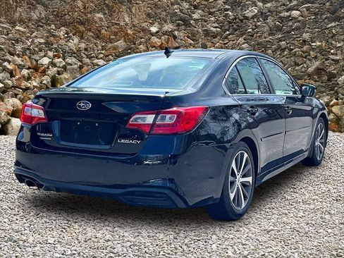 Used 2018 Subaru Legacy 2.5i Limited AWD/4WD image 2
