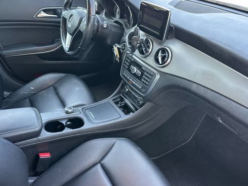 Used 2014 Mercedes-Benz CLA 250 image 17