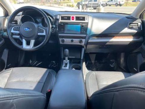 Used 2016 Subaru Outback 3.6R Limited image 67