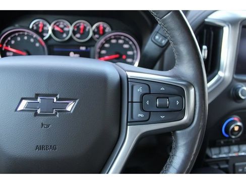 Used 2019 Chevrolet Silverado 1500 RST AWD/4WD image 25