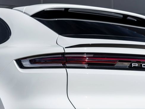 Certified 2026 Porsche Cayenne Coupe AWD/4WD image 14