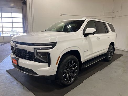 New 2026 Chevrolet Tahoe LS image 3