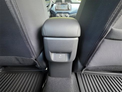 New 2025 Nissan Versa SV w/ Trunk Package image 9