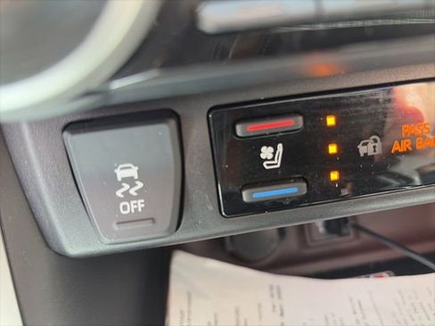 Used 2024 Toyota RAV4 Limited w/ Advanced Technology Package image 12