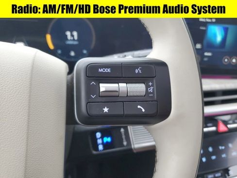 Used 2024 Hyundai Santa Fe Calligraphy image 12