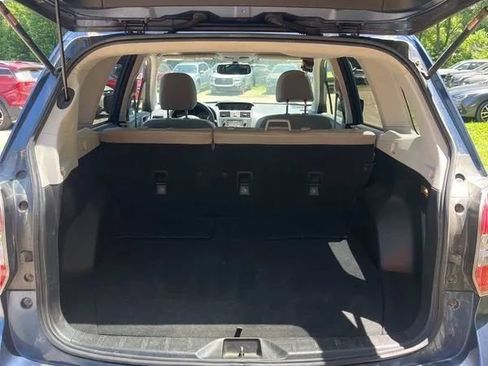 Used 2014 Subaru Forester 2.5i Limited AWD/4WD image 30