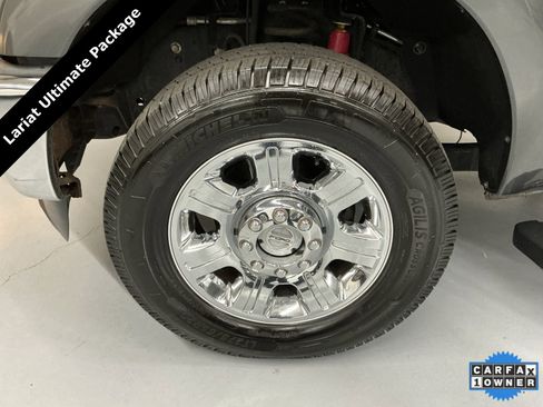 Used 2015 Ford F250 Lariat image 31