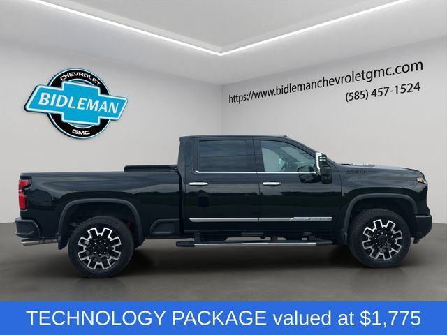 Used 2024 Chevrolet Silverado 2500 High Country w/ Technology Package AWD/4WD image 9
