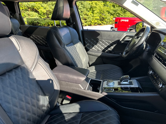 Used 2024 Mitsubishi Outlander SEL AWD/4WD image 19