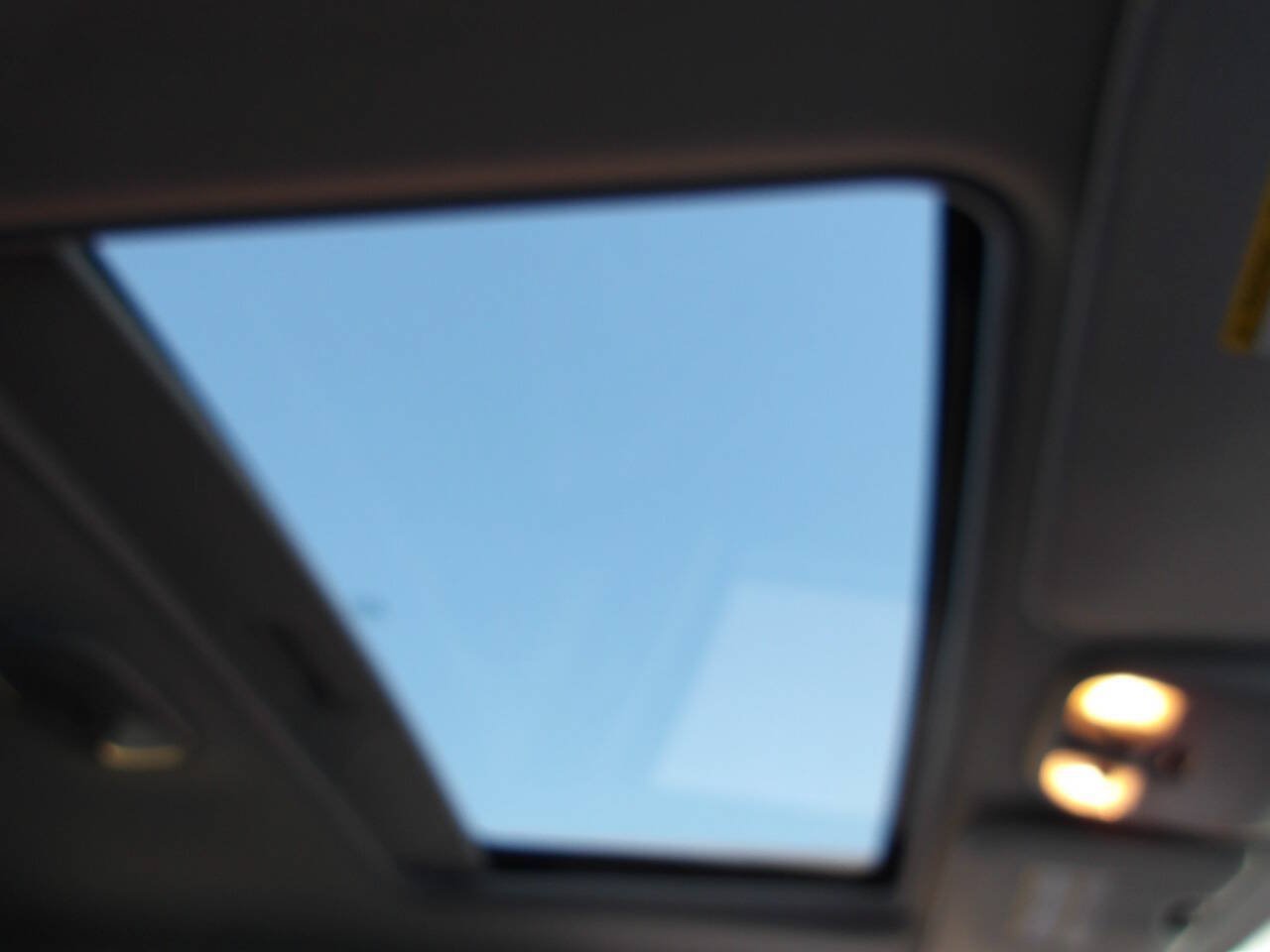 Used 2007 Ford Escape Limited FWD image 5