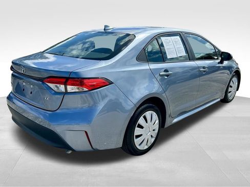 Used 2023 Toyota Corolla LE image 5