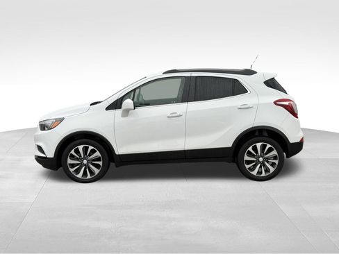 Used 2021 Buick Encore Preferred image 2
