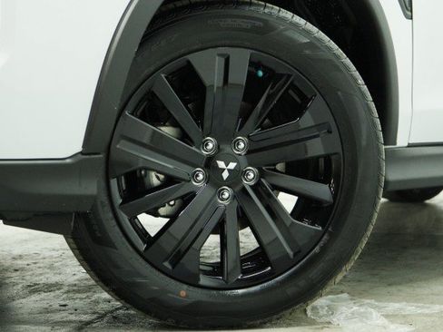 New 2026 Mitsubishi Outlander Sport LE AWD/4WD image 3
