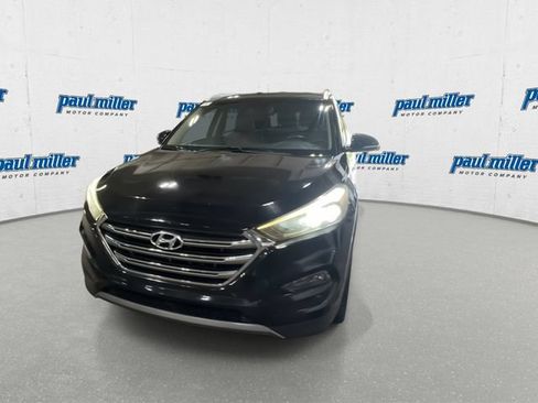 Used 2016 Hyundai Tucson Limited FWD image 4