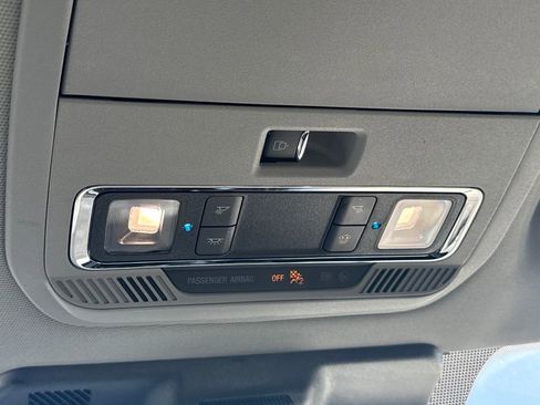 Used 2023 Ford F150 Lariat w/ FX4 Off-Road Package image 34