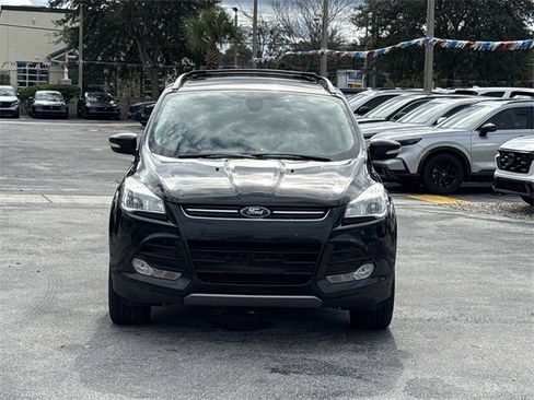 Used 2014 Ford Escape Titanium image 3