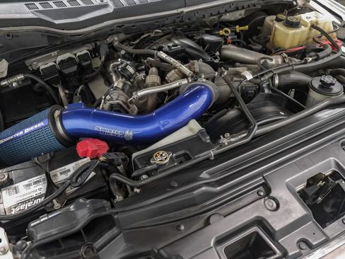 Used 2019 Ford F250 Lariat w/ Lariat Value Package AWD/4WD image 57