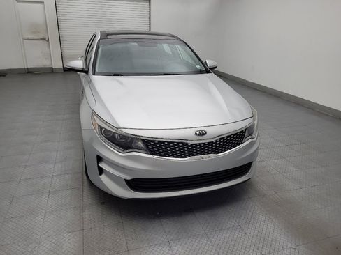 Used 2018 Kia Optima EX w/ Premium Package FWD image 14