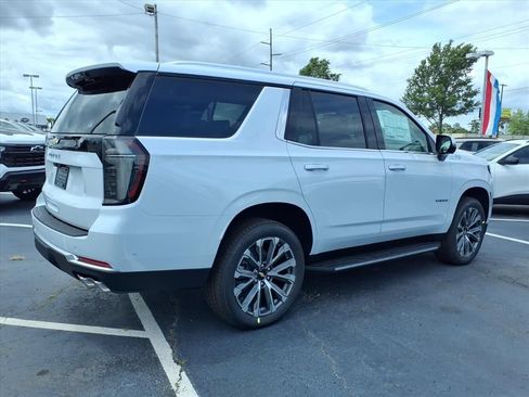 New 2026 Chevrolet Tahoe High Country w/ Sun And Tow Package AWD/4WD image 3