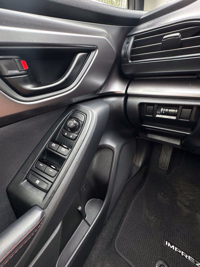 Certified 2024 Subaru Impreza 2.0i Sport AWD/4WD image 15
