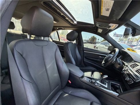 Used 2017 BMW 330i Sedan RWD image 30