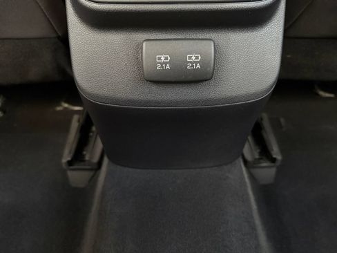 Used 2020 Subaru Outback Premium AWD/4WD image 29