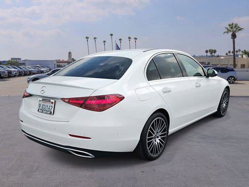 Used 2023 Mercedes-Benz C 300 Sedan image 5