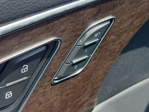 New 2025 Audi Q8 Premium Plus image 21