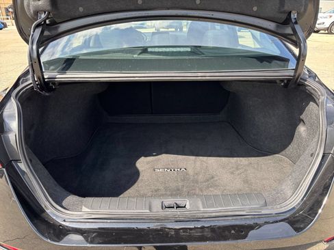 Used 2025 Nissan Sentra SV FWD image 24