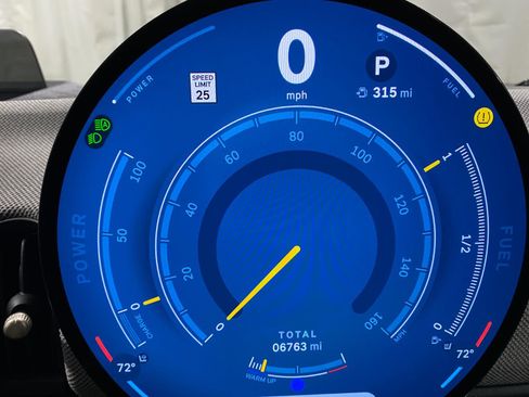 Certified 2025 MINI Cooper S image 10