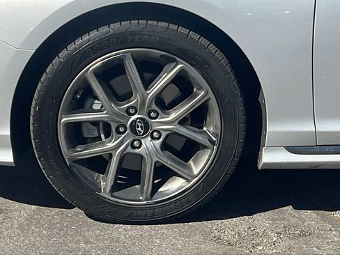 Used 2019 Hyundai Sonata Limited w/ Cargo Package image 9