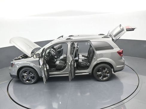 Used 2020 Dodge Journey Crossroad image 70