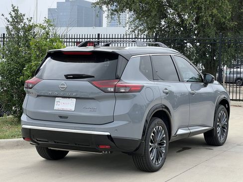 New 2026 Nissan Rogue Platinum w/ Platinum Premium Package AWD/4WD image 4