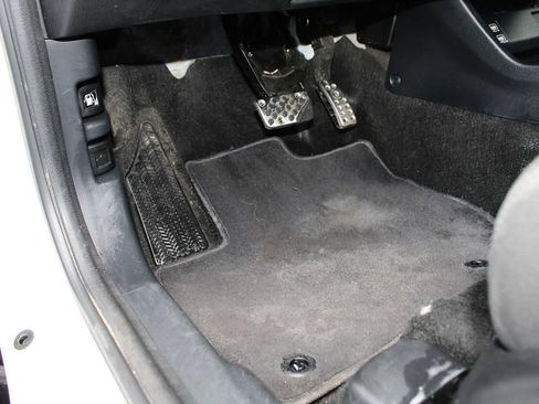 Used 2021 Honda HR-V Sport image 18