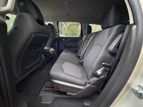 Used 2014 Chevrolet Traverse LT FWD image 24